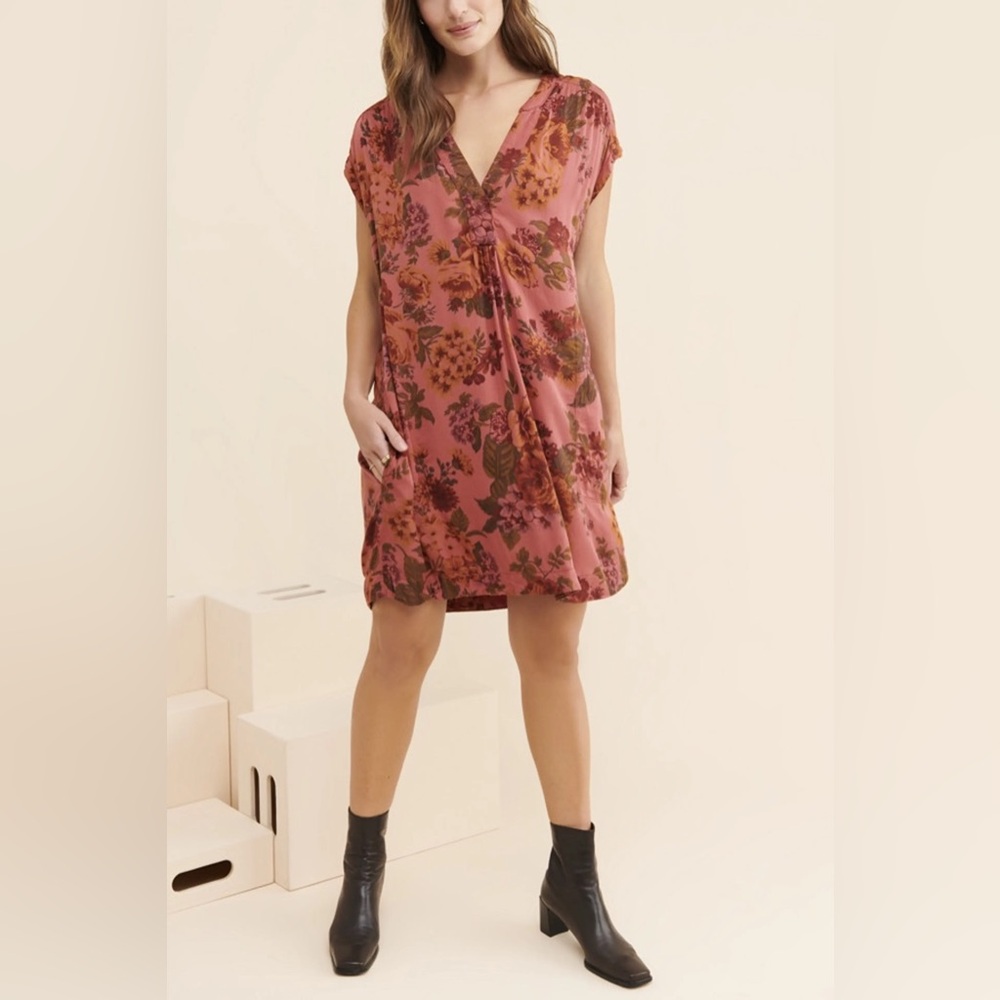Anthropologie Kimber Rose-Mauve Floral V-Neck Mini Dress With Pockets Size S